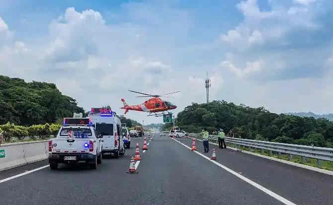 丹徒区高速公路汽车救援案例